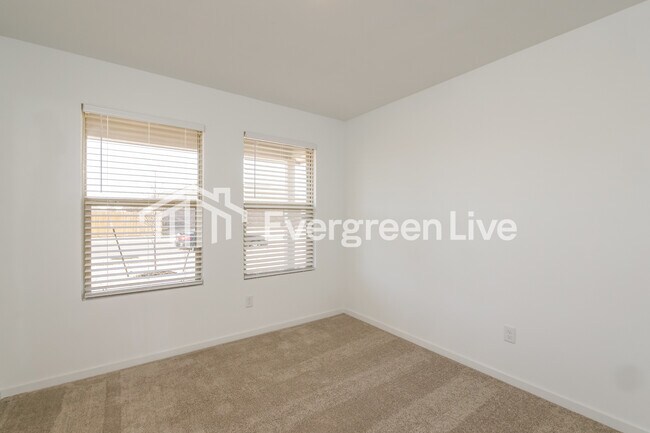 Building Photo - 12524 Huntington Rdg Wy