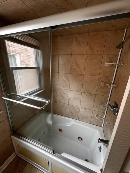 Building Photo - 5238 N Larned Ave