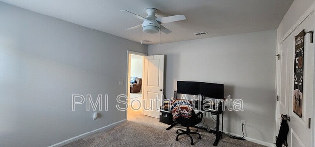 Building Photo - 7124 Timberland Trl