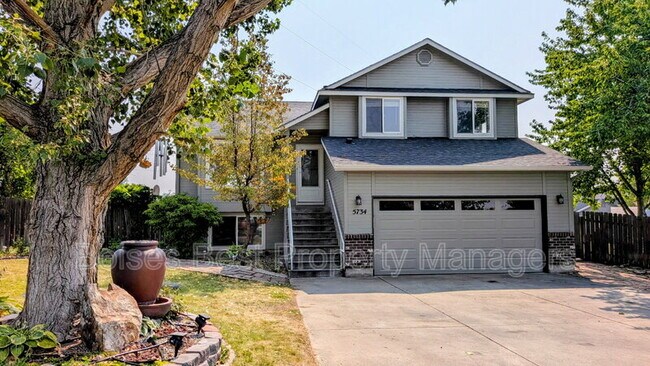 Building Photo - 5734 S Hollyhock Pl