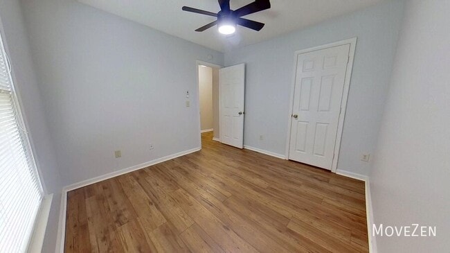 Building Photo - 814 Guilford College Rd