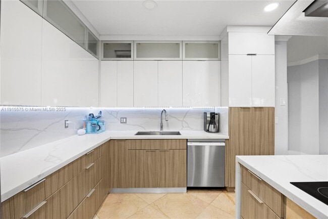 Building Photo - 11243 NW 58th Terrace