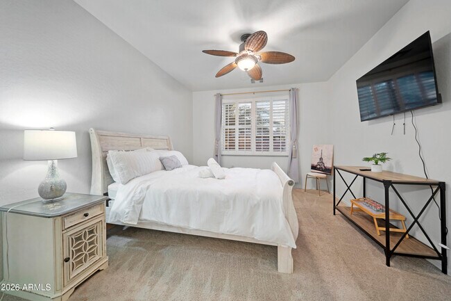 Building Photo - 17239 W Ironwood St