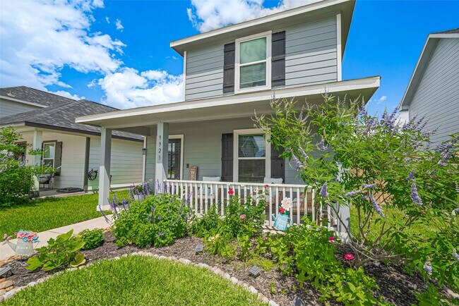 Building Photo - 9923 Opal Stone Wy