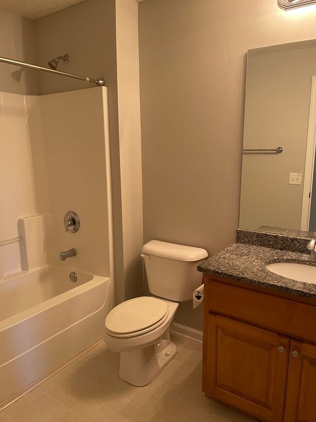 Building Photo - Discover Your Ideal Family Home in Pooler, Georgia!