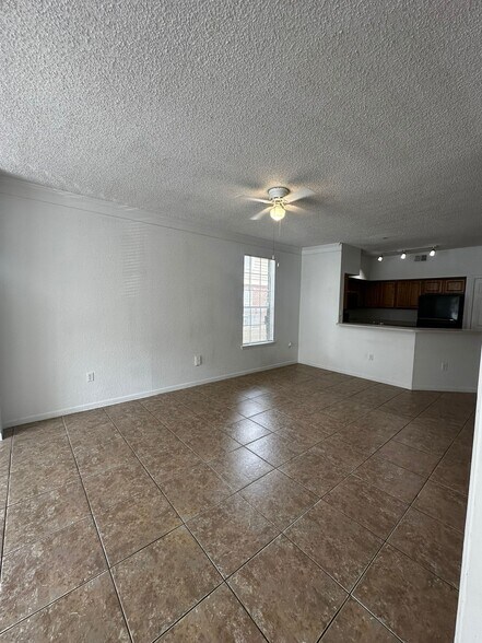 Building Photo - 13103 Mulberry Park Dr