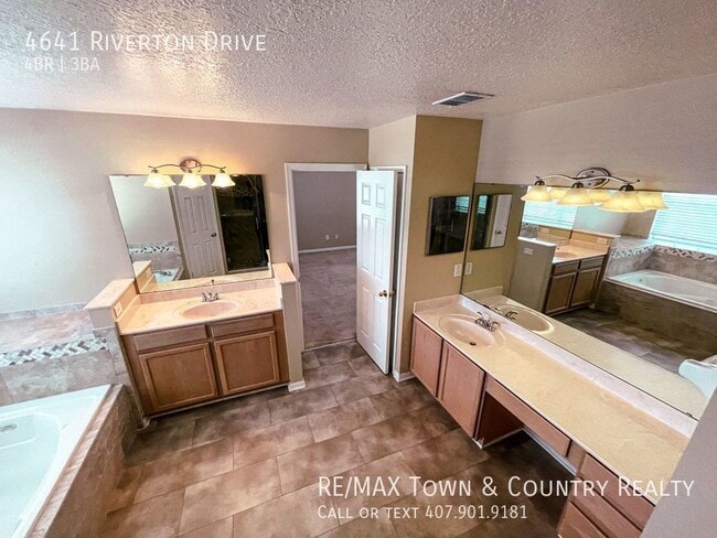 Building Photo - 4641 Riverton Dr