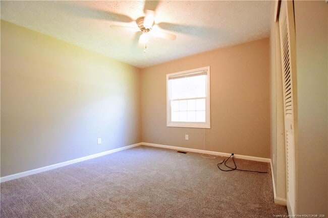 Building Photo - 211 Livermore Dr