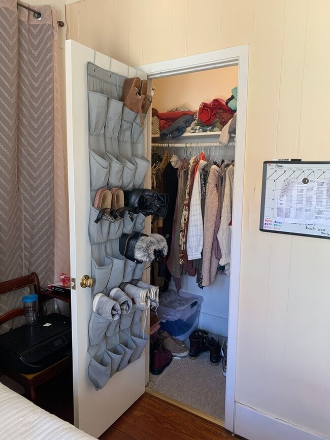 Building Photo - 1606 3rd Ave