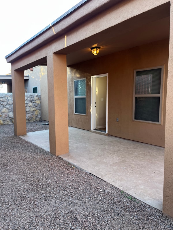 Building Photo - 500 Firstwood Pl