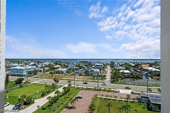 Building Photo - 6400 Estero Blvd