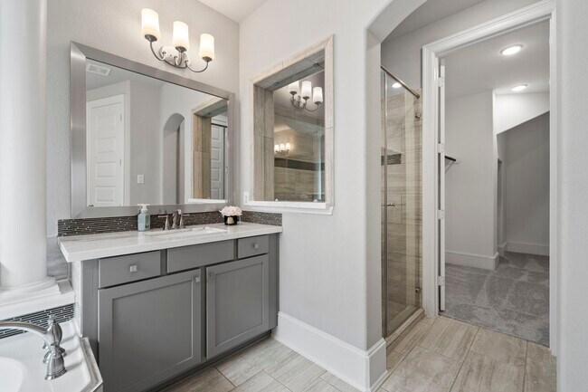 Building Photo - 3938 Avalon Ridge Dr