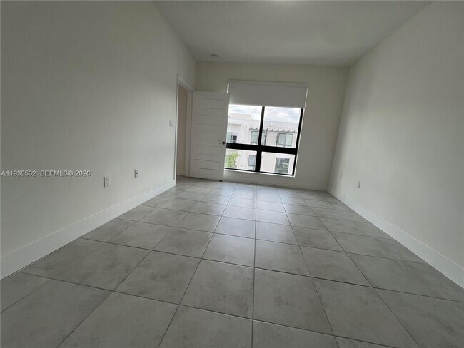 Building Photo - 8301 NW 41st St