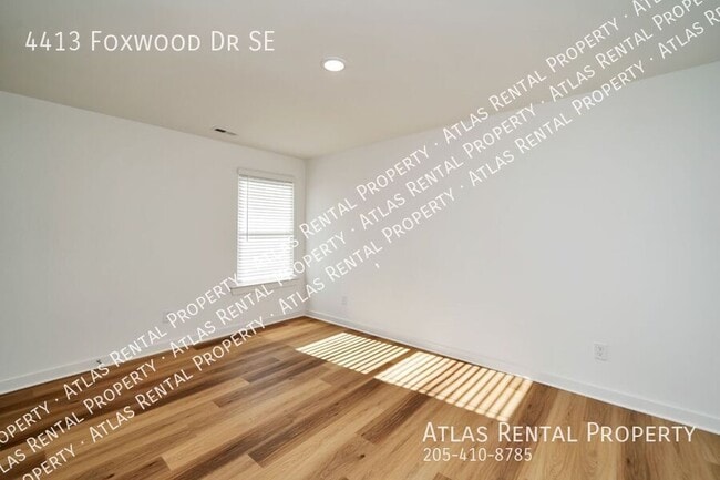 Building Photo - 4413 Foxwood Dr SE