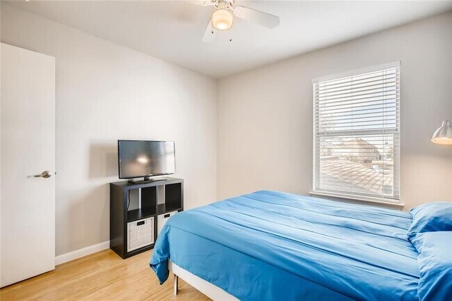 Building Photo - 8813 Winter Haven Rd