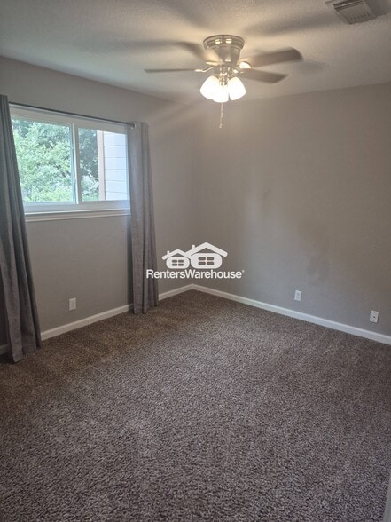 Building Photo - 9323 Bowen Dr