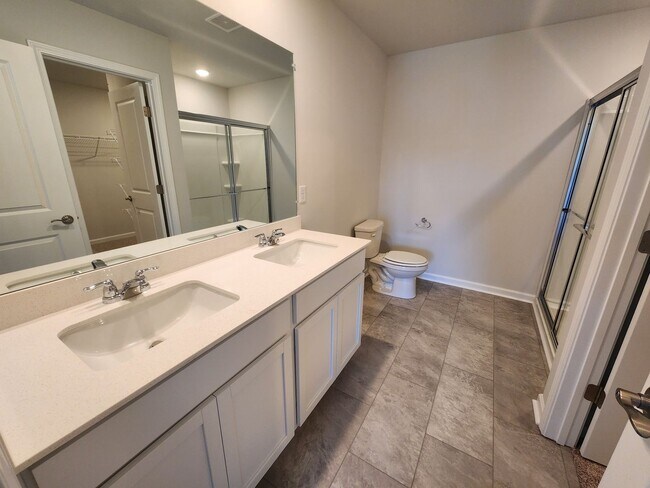 Building Photo - 4511 Jackie Retreat Dr