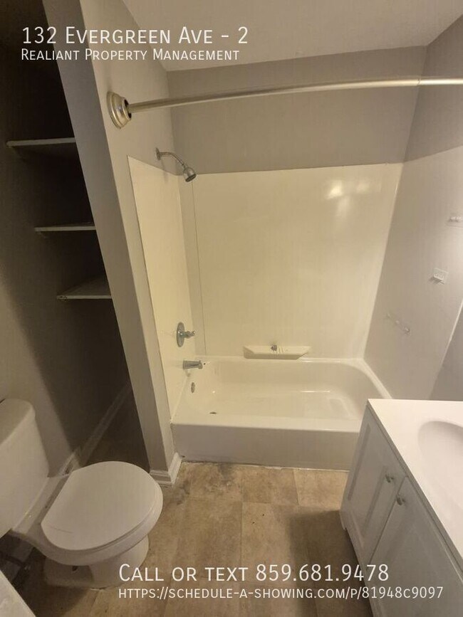 Building Photo - 132 Evergreen Ave