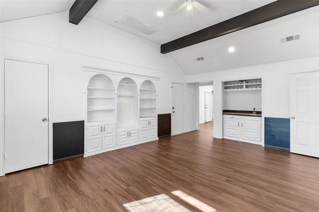 Building Photo - 3005 Club Hill Dr