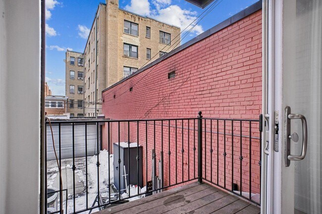 Building Photo - 1215 11th St NW