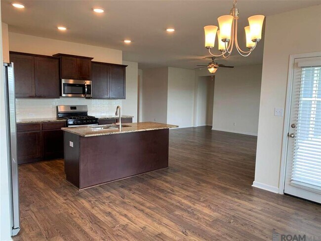 Building Photo - 17609 Eagles Perch Dr