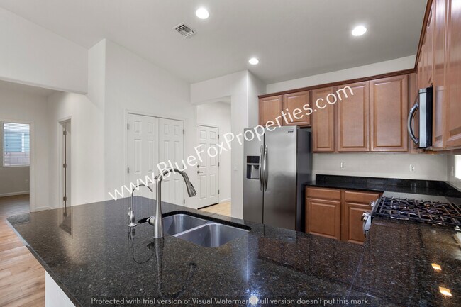 Building Photo - 11358 E Squash Blossom Loop
