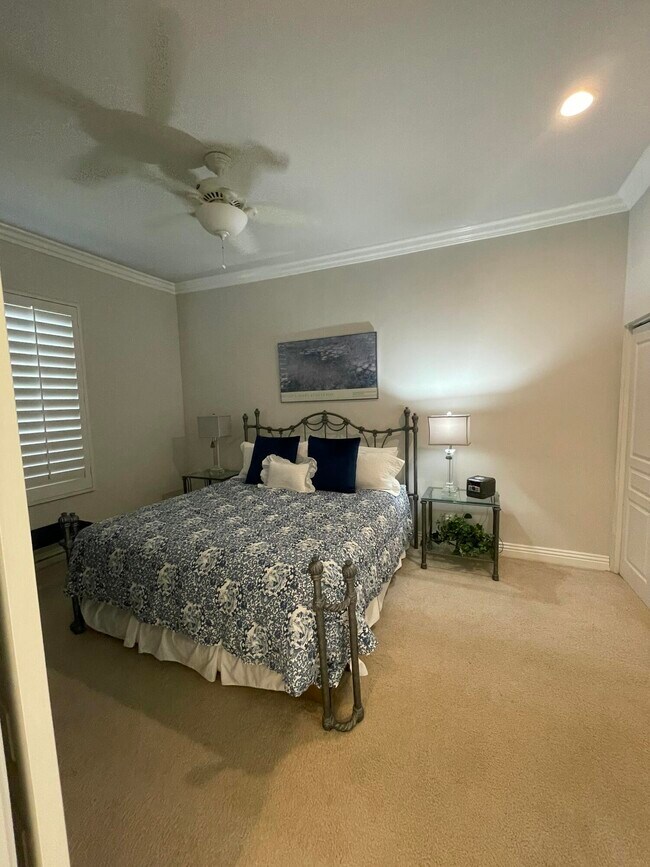 Building Photo - 38940 Tandika Trail N