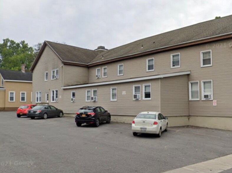 Primary Photo - 49 Tappan St