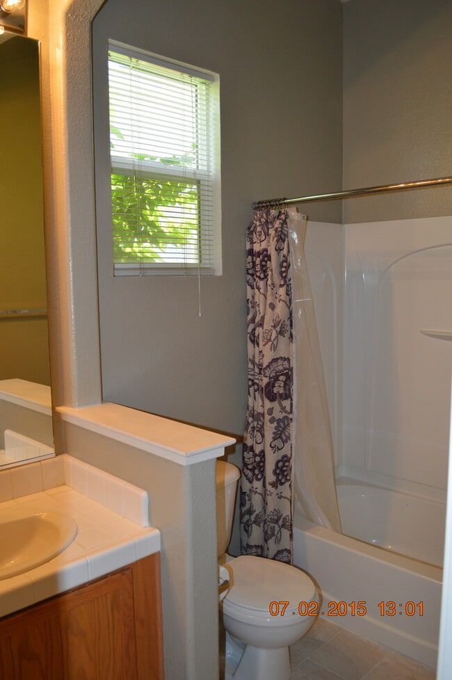 Building Photo - 7439 Earlsmoore Dr