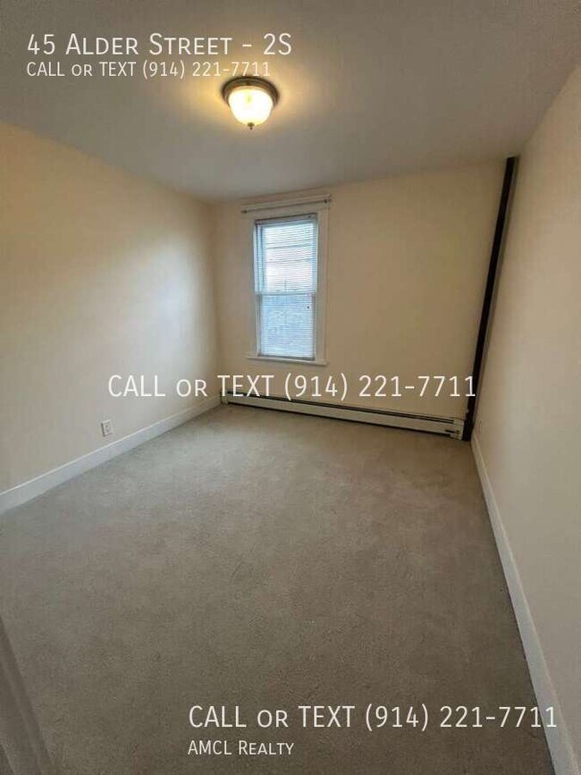 Building Photo - 45 Alder St