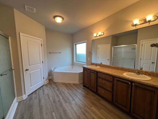 Building Photo - Pensacola - Millview Estates - 3 Bedroom, 2 Bathroom