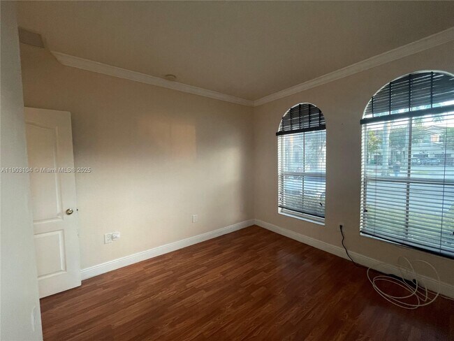 Building Photo - 15191 SW 23rd Ln