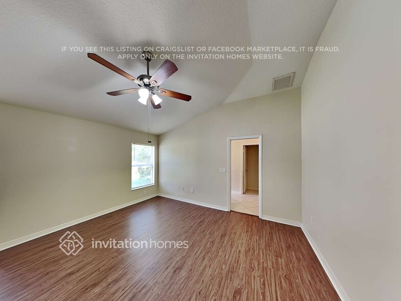 Building Photo - 7012 Monarch Park Dr