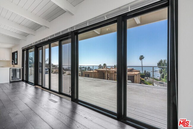 Building Photo - 17921 Vicino Way