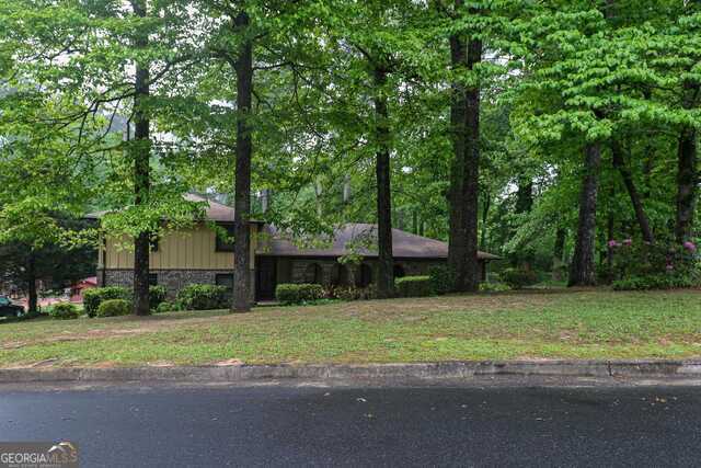 Building Photo - 5935 Avenue of Redwoods SW