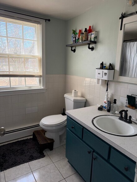 Building Photo - 13 Myles Standish Dr