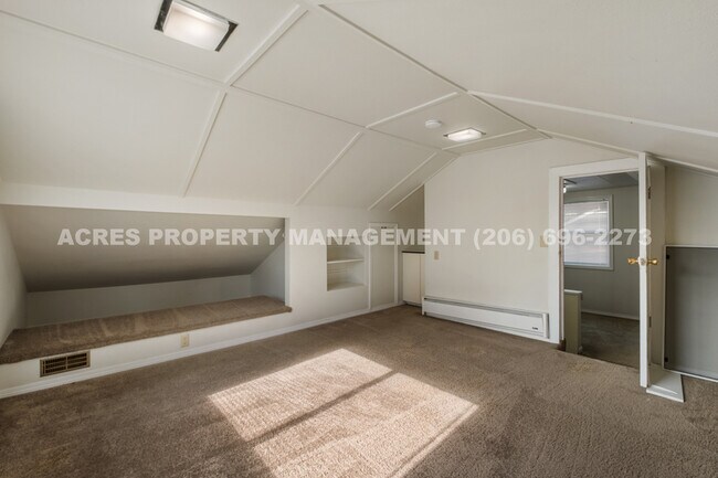 Building Photo - 17041 34th Ave S