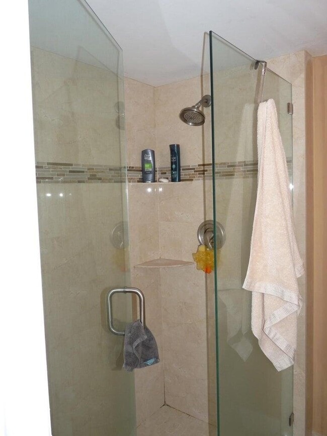 Building Photo - 21954 Tidewater Terrace Apt #102, Boca Rat...