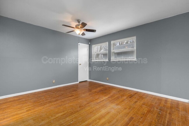 Building Photo - 135 Dundee Cir