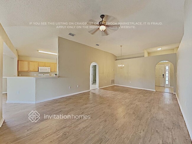 Building Photo - 13422 Copper Head Dr