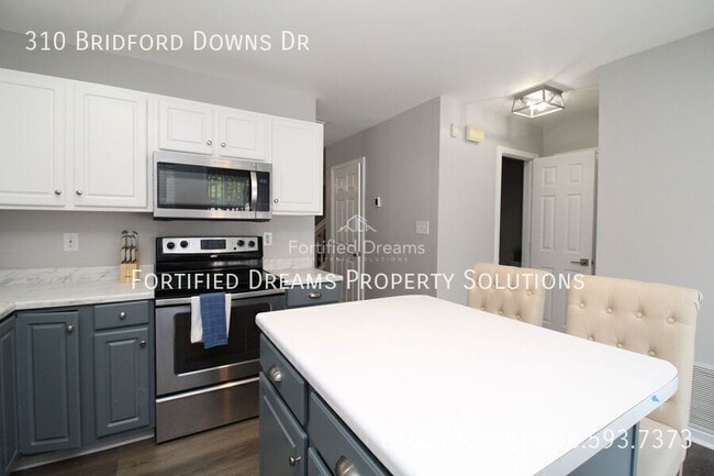 Building Photo - 310 Bridford Downs Dr