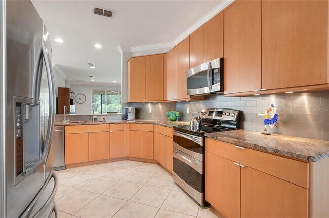Building Photo - 15840 Aurora Lake Cir
