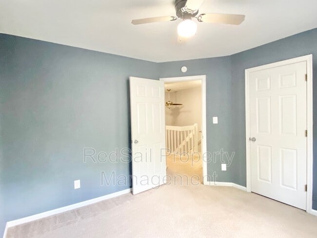 Building Photo - 41 Creekstone Dr