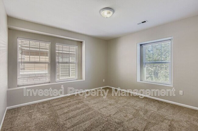 Building Photo - 11853 Bolton Cir