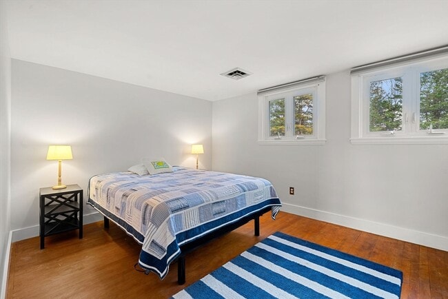 Building Photo - 2 Noahs Hl Wy