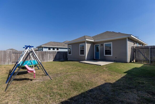 Building Photo - 241 El Dorado Rd