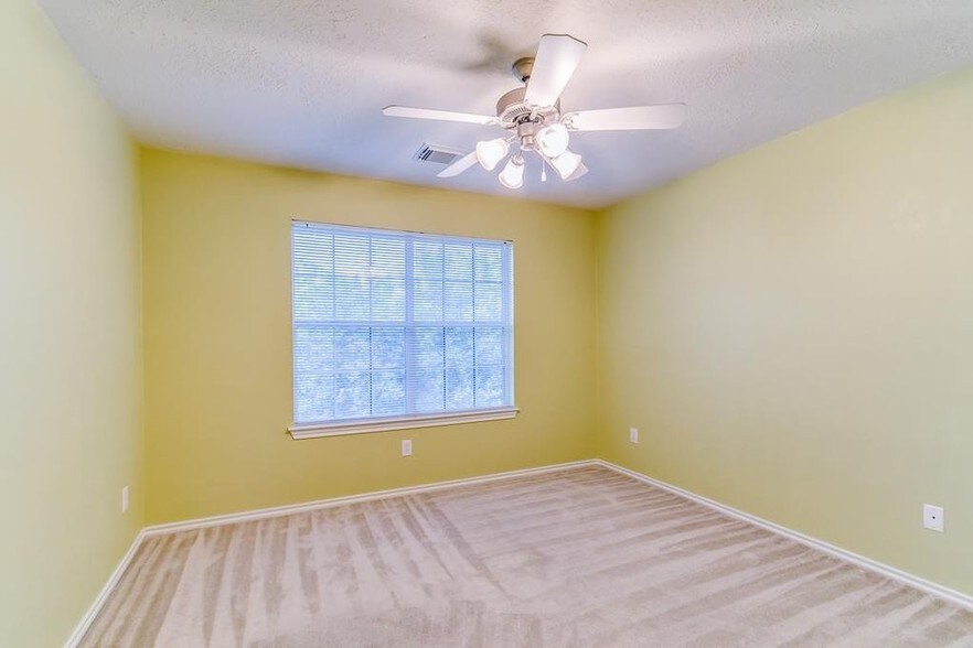 Additional bedroom - 8310 Coriander Ln
