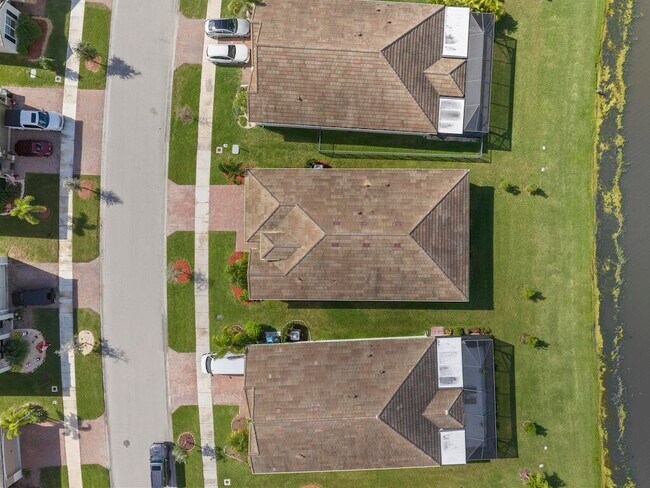 Building Photo - 12341 Arabella Dr