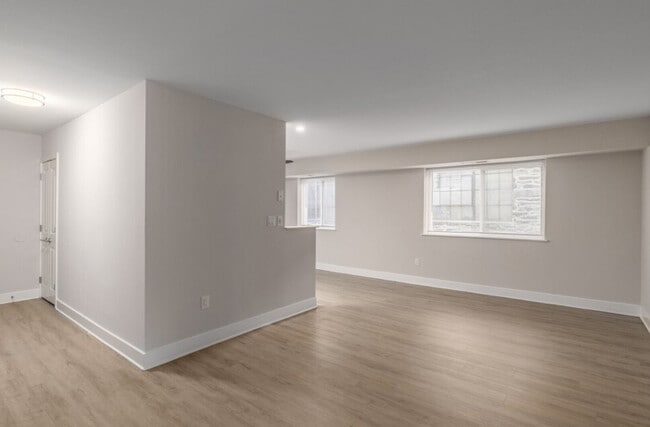 Building Photo - Westfield Apartments