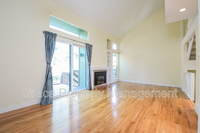 Building Photo - 4608 Greenbriar Ct